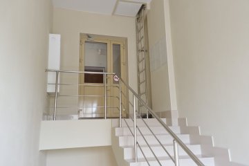 Ограждения лестничные в гостинице Визит, Челябинск