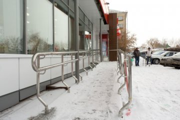 Пандус и ограждения в сети магазинов Магнит, Челябинск